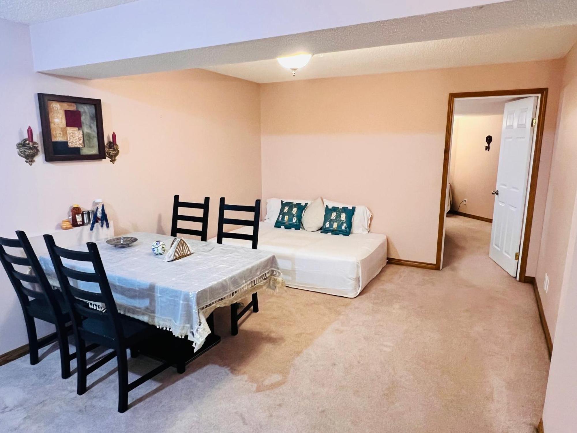 A Classic Homely Basement Suite! Chestermere Экстерьер фото
